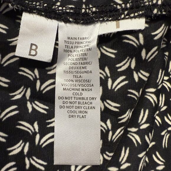 Ann Taylor Loft Media Geo Print Swing Top Black Ivory S Coastal Casual 88-11 - Picture 13 of 14